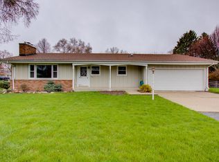 452 Carlton Dr, Racine, WI 53402