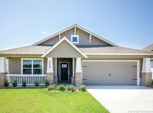 2009 W Huntsville St, Broken Arrow, OK 74011