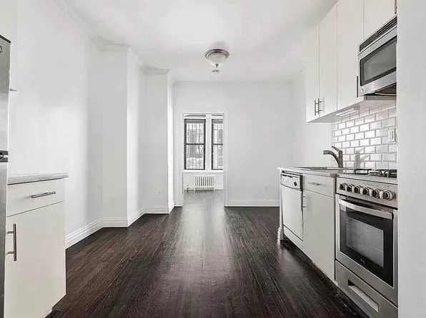 28 West 26th Street image 1 of 3