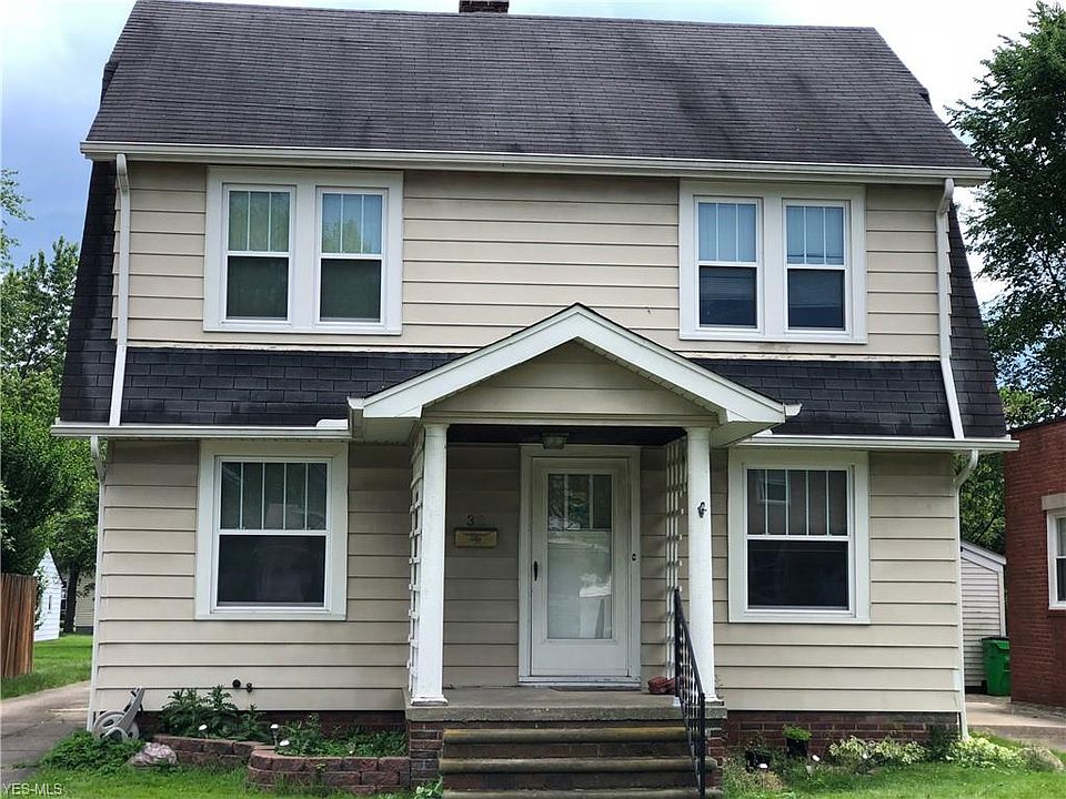 1st image of 32 Eldred Ave