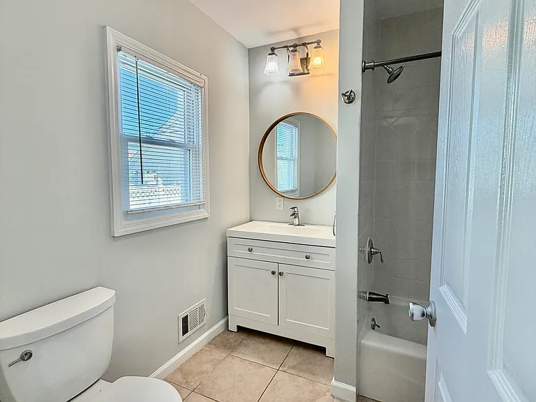 403 Park Place Ave #1 — Photo 14