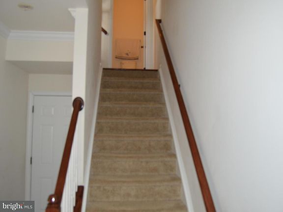 5th image of 43172 Loudoun Reserve Dr