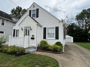 2218 22nd St SW, Akron, OH 44314