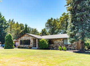 17831 N Bank Rd, Roseburg, OR 97470