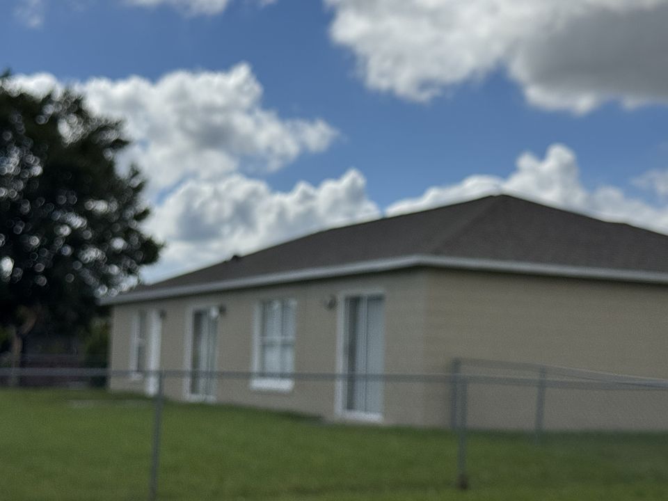2nd image of 800 Palermo Ct