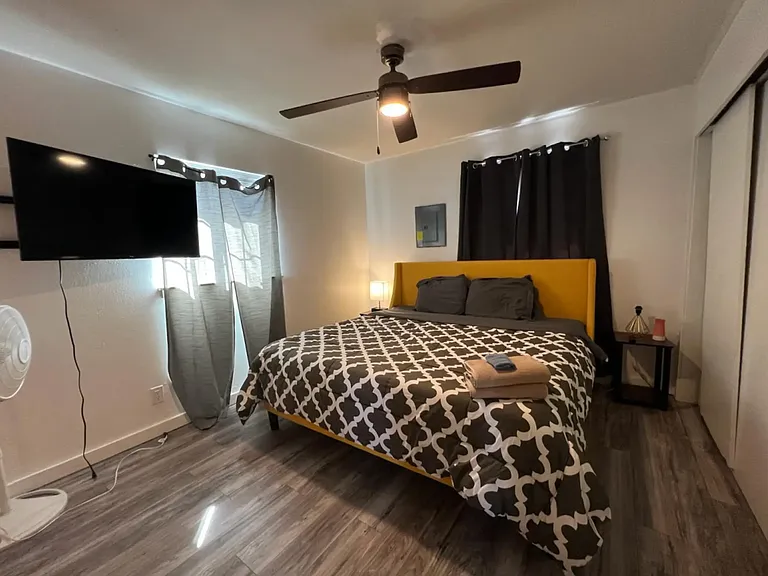 1005 Dogwood Ln — Photo 9