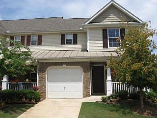 Awesome Townhouse Close To Everything
