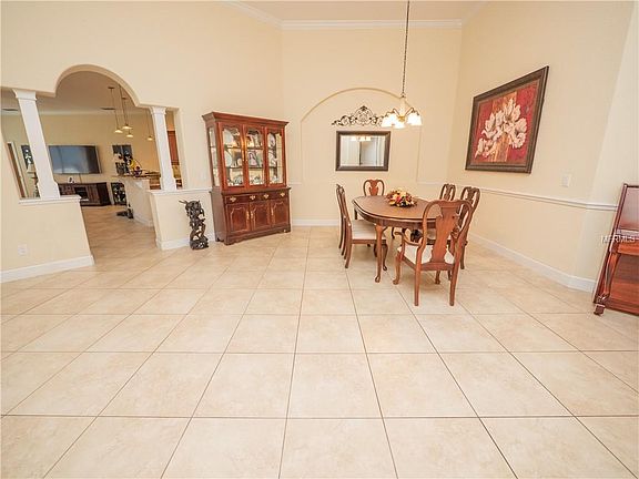 5th image of 6886 Hartsworth Dr