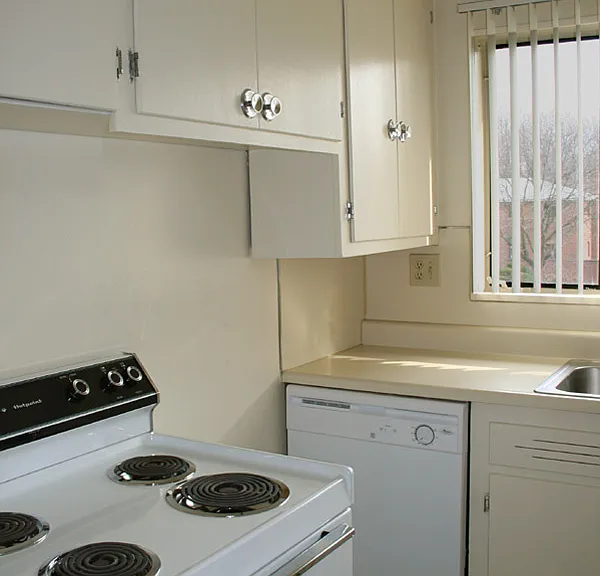 3218 Albert Ave #221 — Photo 4