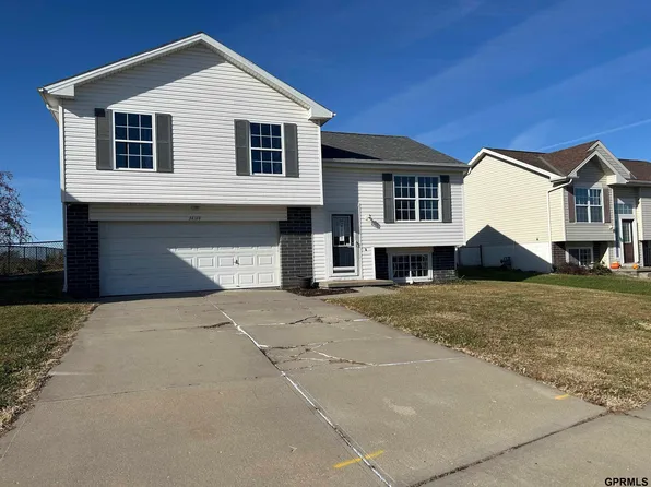 14314 S 25th Ave, Bellevue, NE 68123