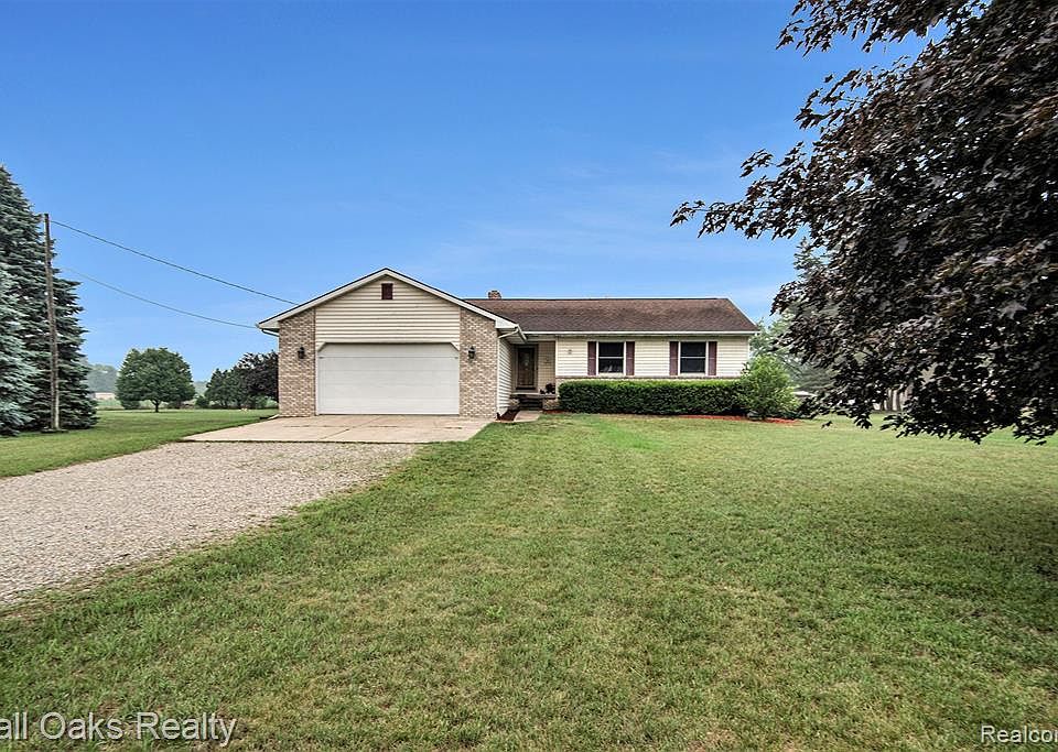 3733 Woodland Dr, Metamora, MI 48455 Zillow