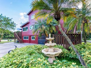 15200 SW 20th St, Davie, FL 33326