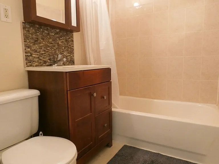 228 E 112th St #3 — Photo 12