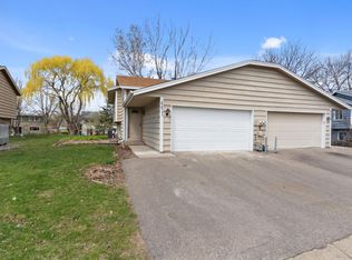 4421 Cinnamon Ridge Cir, Eagan, MN 55122