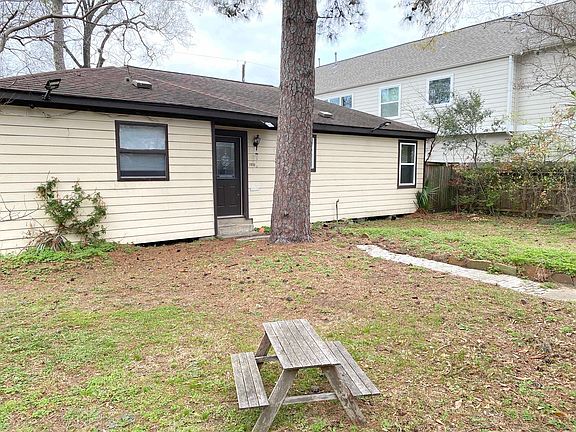 2nd image of 7826 Janak Dr