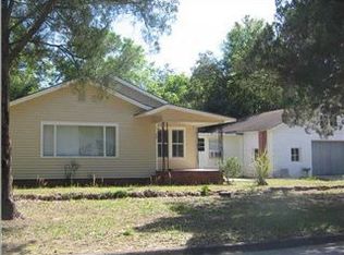 35 W Sloss Ave, Defuniak Springs, FL 32433