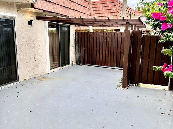 5th image of 8461 Boca Rio Dr