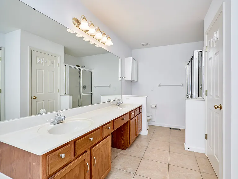 7073 Black Horse Dr — Photo 13