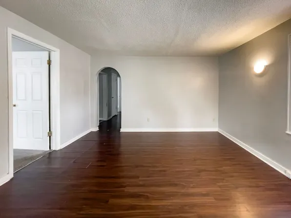 1711 & 1711 1/2 N Ball Ave. (Wynn Funds LLC), 1711 N Ball Ave, Muncie, IN 47304