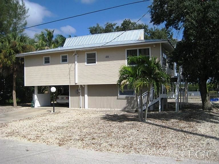 1st image of 4855 Dolphin Ln