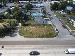 640 NW 49th St, Miami, FL 33127