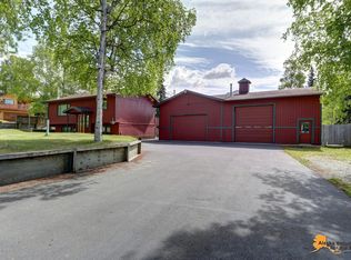 19008 Man O War Rd, Eagle River, AK 99577