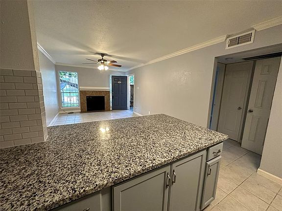 2nd image of 3900 Woodchase Dr APT 121