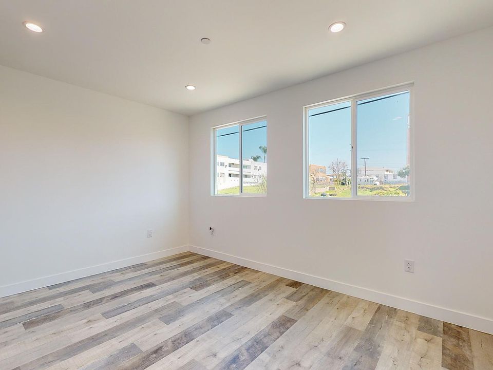 1st image of 236 N Burlington Ave #5
