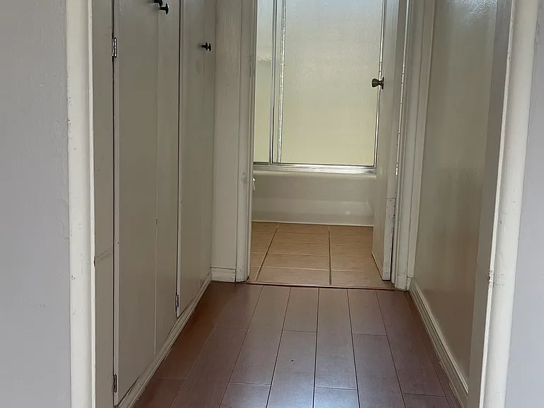 5110 Harold Way Apartments — Photo 3