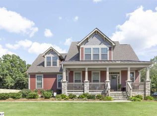 109 Rosecrest Ln, Simpsonville, SC 29680