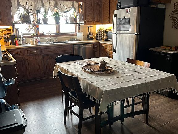 3rd image of 5614 W Higgins Ave APT 2W