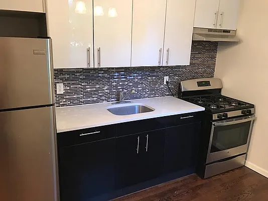 Rented by Abba Realty Associates INC | media 32