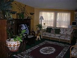 3rd image of 127 Bay Pine Dr
