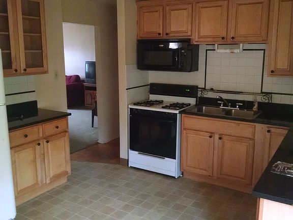 4th image of 3266 Stevie Ln