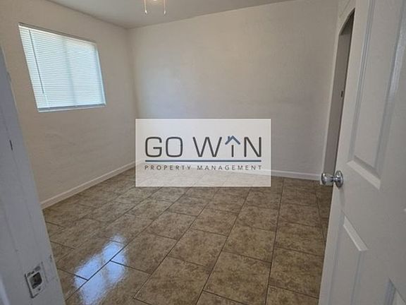 2nd image of 2146 E Taylor St APT 2