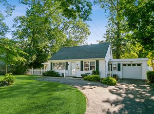 227 4th St, East Northport, NY 11731