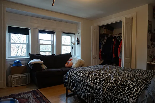 Rented by Corcoran | media 9