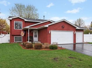 25967 10th St W, Zimmerman, MN 55398