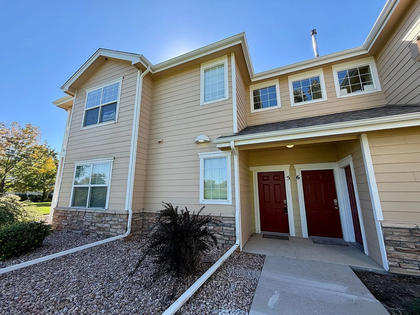 2 bed, 2.0 bath, 1284 sqft, $1,750 — Photo 3