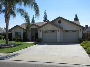 2612 12th Ave, Kingsburg, CA 93631