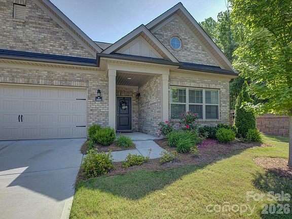 4th image of 3002 Portico Pl