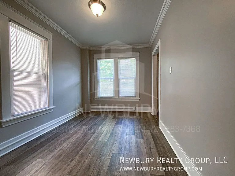 313 Wilson Ave — Photo 7