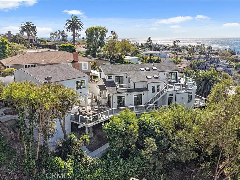405 Blumont St — Photo 1