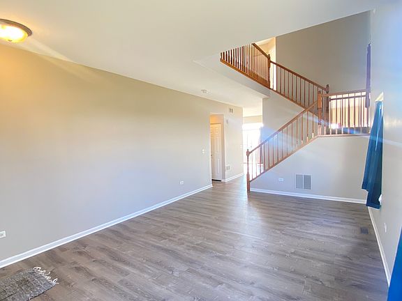 2nd image of 1110 Burns Ln