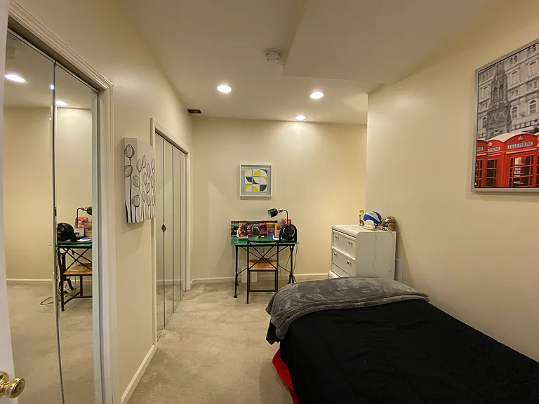 4903 Massachusetts Ave NW — Photo 47