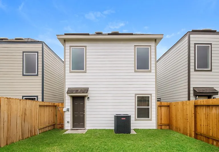 15208 Estrella E — Photo 5