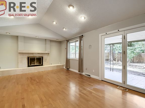 4th image of 7685 E Napa Pl