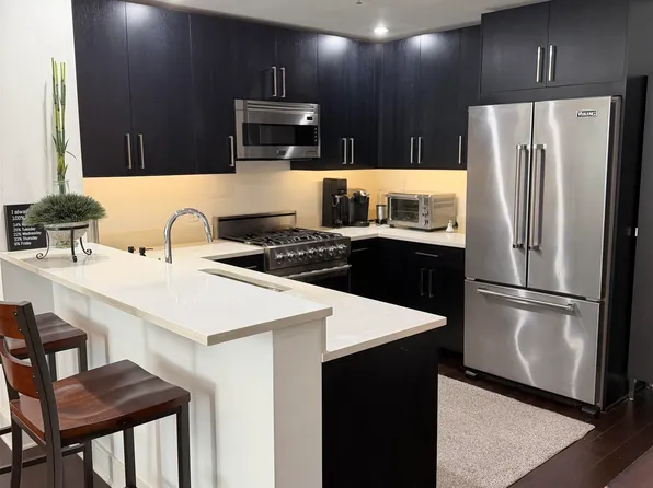 1100 Maxwell Ln Unit 207, Hoboken, NJ 07030