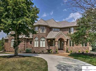 3810 S 176th Cir, Omaha, NE 68130