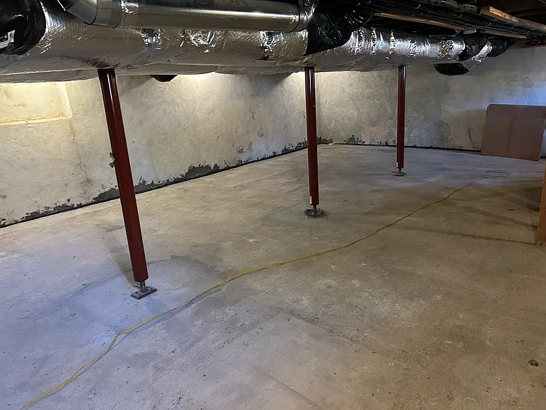 Full, dry basement for storage!